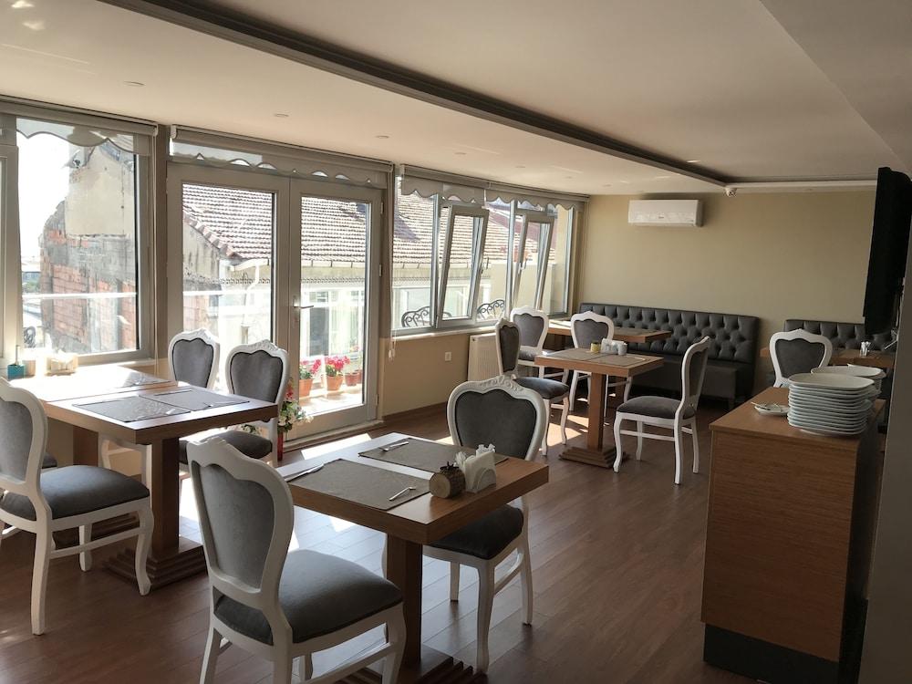 Hotel Muyan 4*